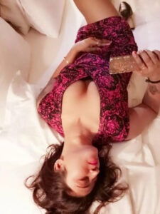 Call Girl in Kolkata - Kolkataoutcall.com